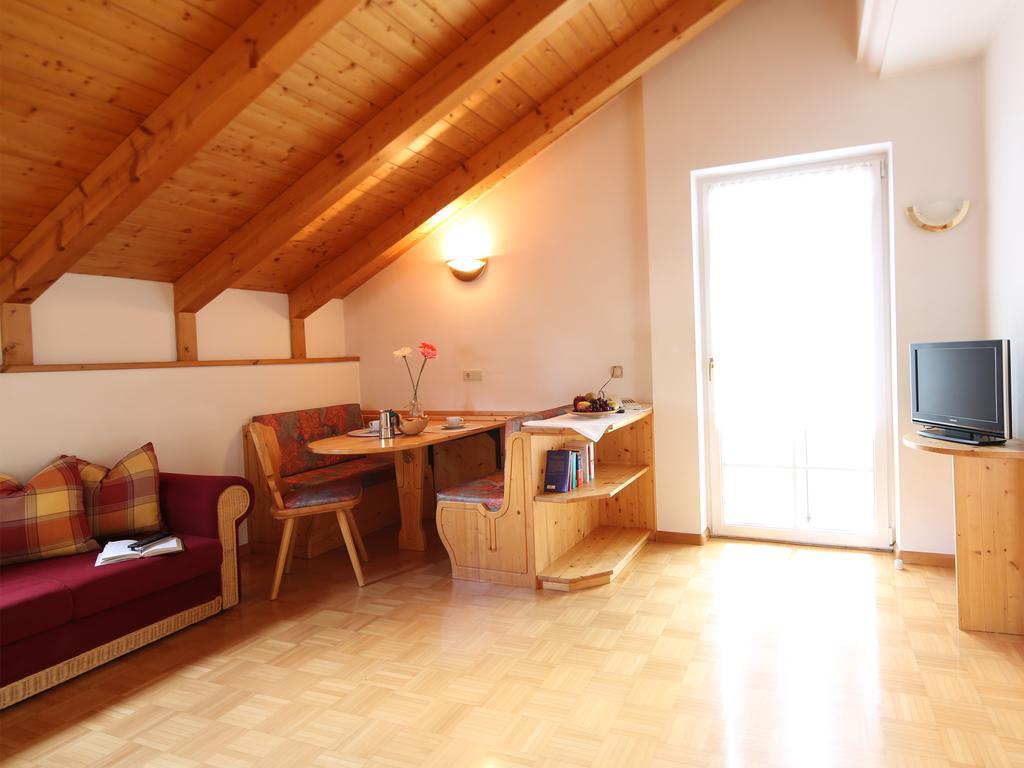 סן קנדידו Residence Rose מראה חיצוני תמונה